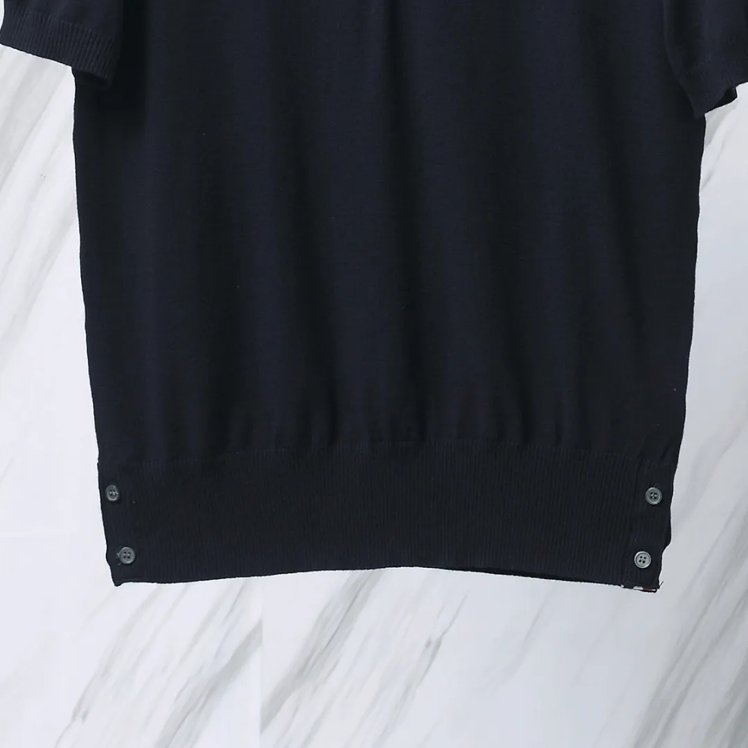 ：M 29（TB POLO ） THOM BROWNE TB POLO Classic Breathable Authentic Quality + Authentic + Same Style Size：0/1/2/3/4 ：White/Black/Navy Blue/Light Gray/Dark Gray
